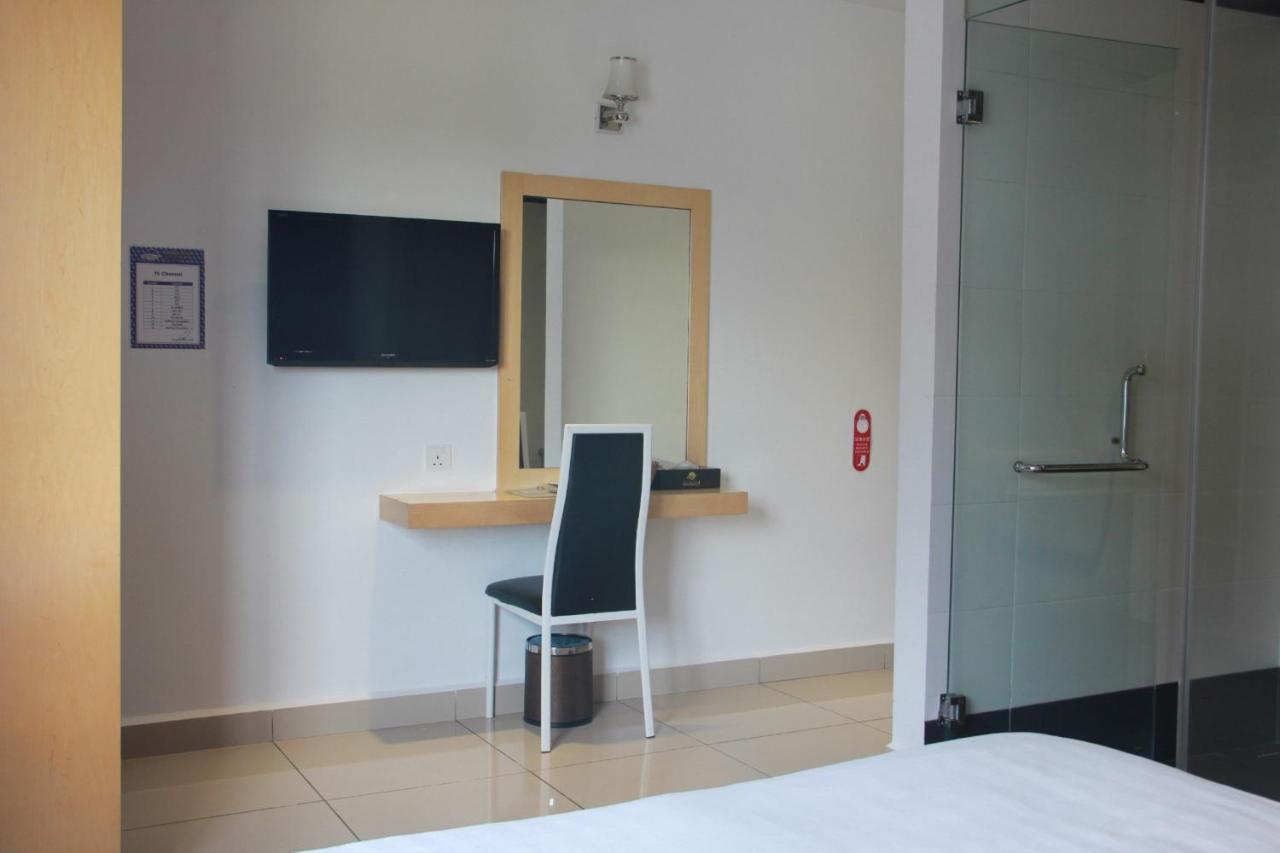 East Sun Hotel Секинчан Екстериор снимка